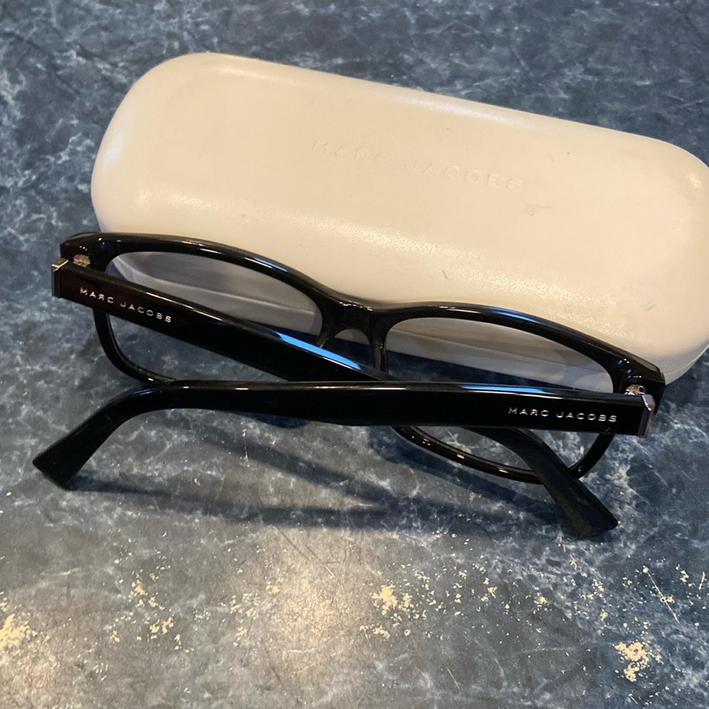 Marc Jacob’s glasses and case